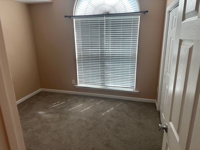 Building Photo - 624 Lory Ln