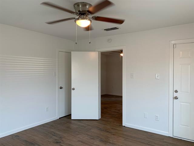 Building Photo - 3901 Bois D Arc St