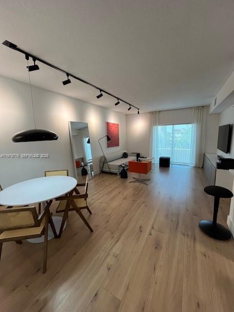 Building Photo - 50 Menores Ave