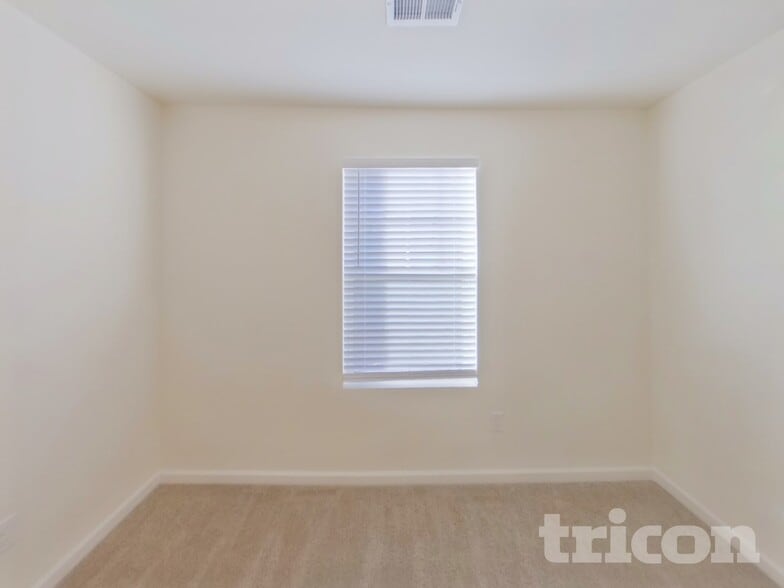 Building Photo - 1079 Crescent Moon Lp