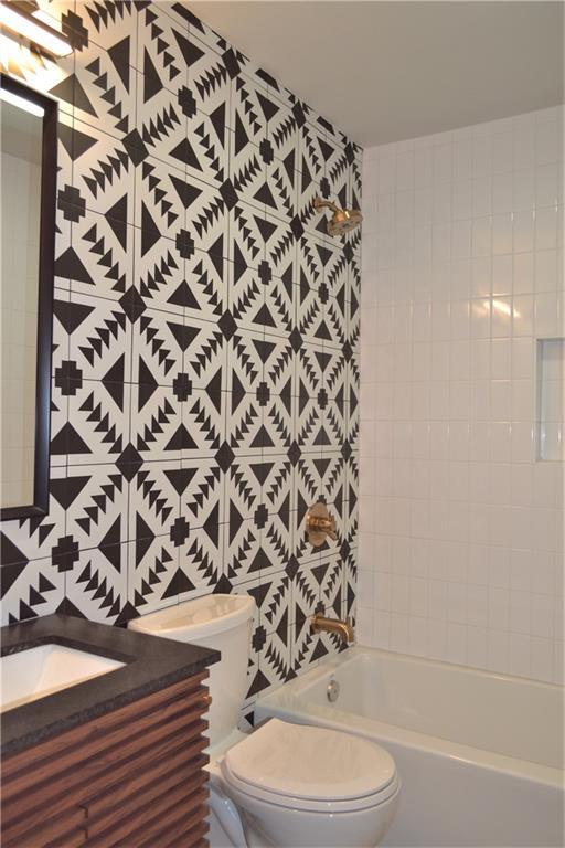 Building Photo - 7206 Meador Ave