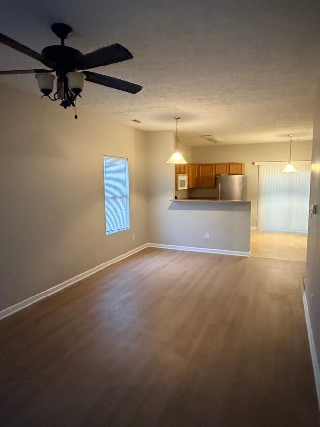 Building Photo - 4919 Tuscany Ln