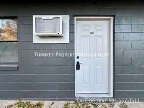 Building Photo - 100 Caruthers St