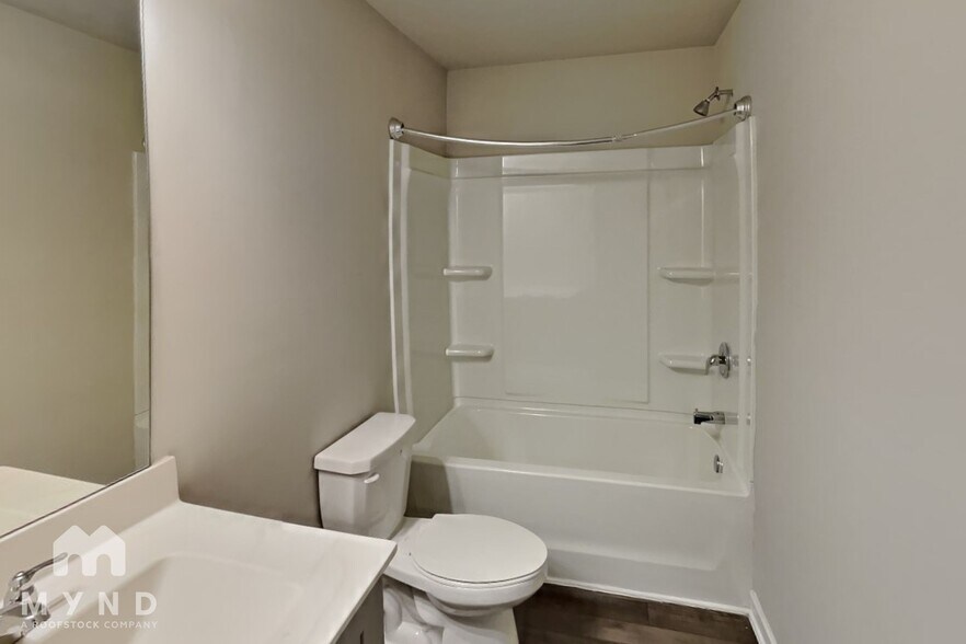 Building Photo - 6171 Redan Overlook