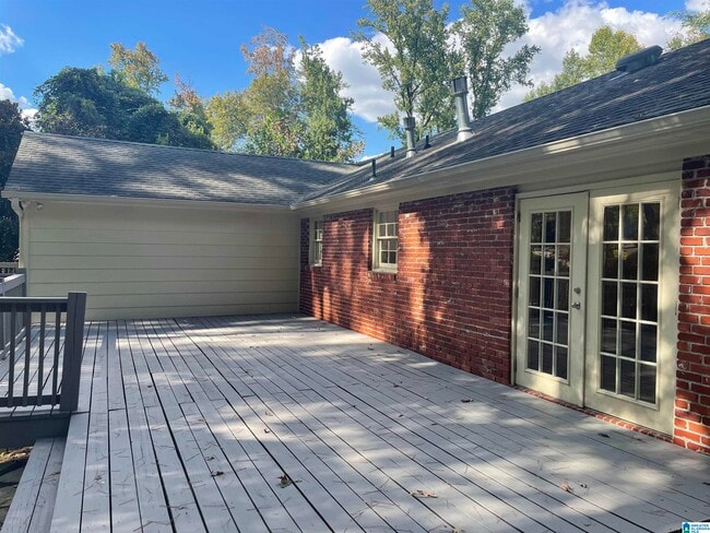 Building Photo - 3801 Rockbrook Cir