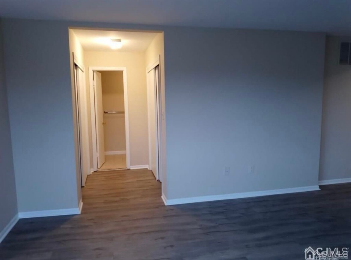 Building Photo - 1207 Jesse Way