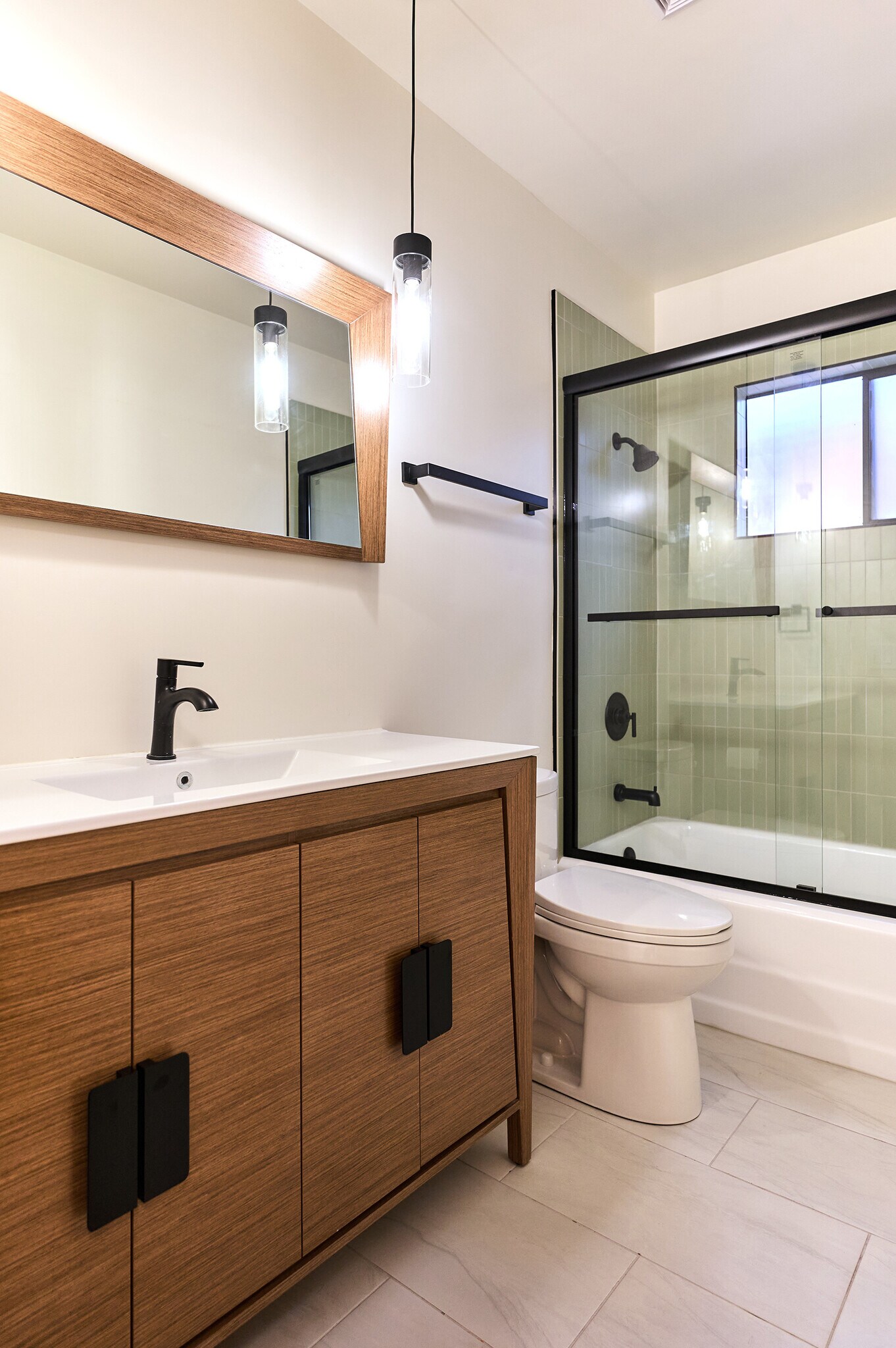 2nd Bathroom - 1938 Clinton St
