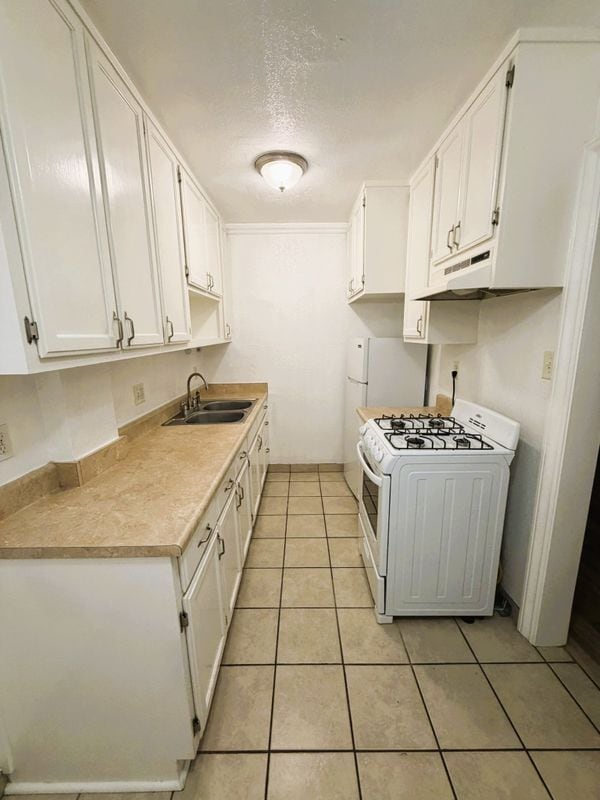 Building Photo - 5007 E Ocean Blvd