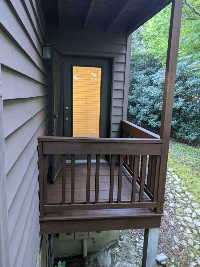 Building Photo - bamfo415