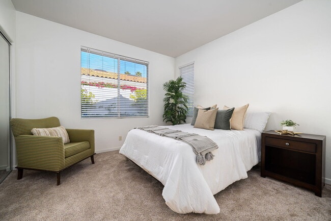 Building Photo - 149 Rainbird Cir