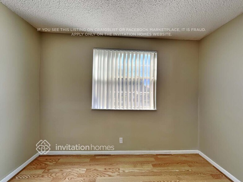 Building Photo - 9878 NW 2nd St