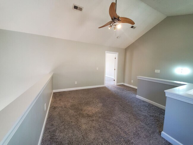 Building Photo - 958 Flynn McPherson Rd