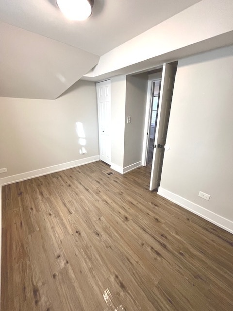 Building Photo - 1943 N Winchester Ave