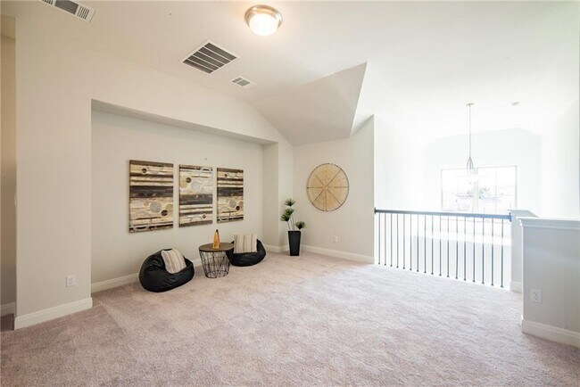 Building Photo - 1329 Deering Creek Dr