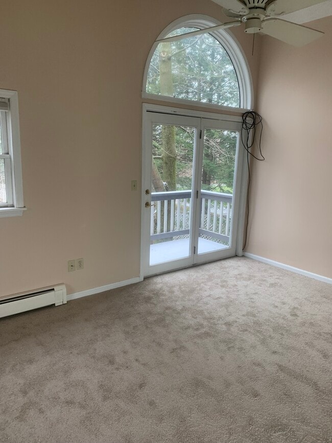 Master Bedroom - 4 Obrien Glenway