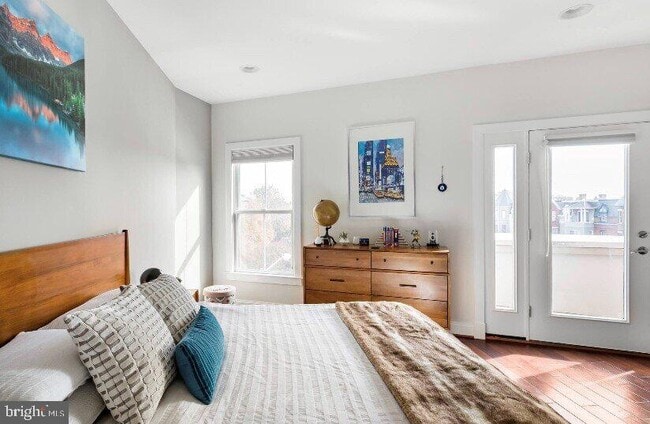 Building Photo - 1904 Vermont Ave NW