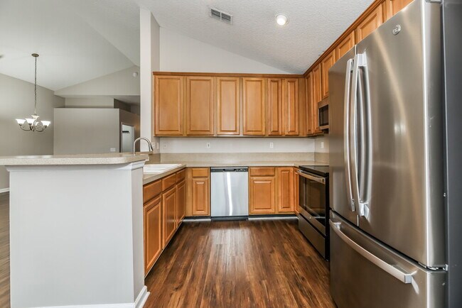 Building Photo - 1723 Rustling Dr