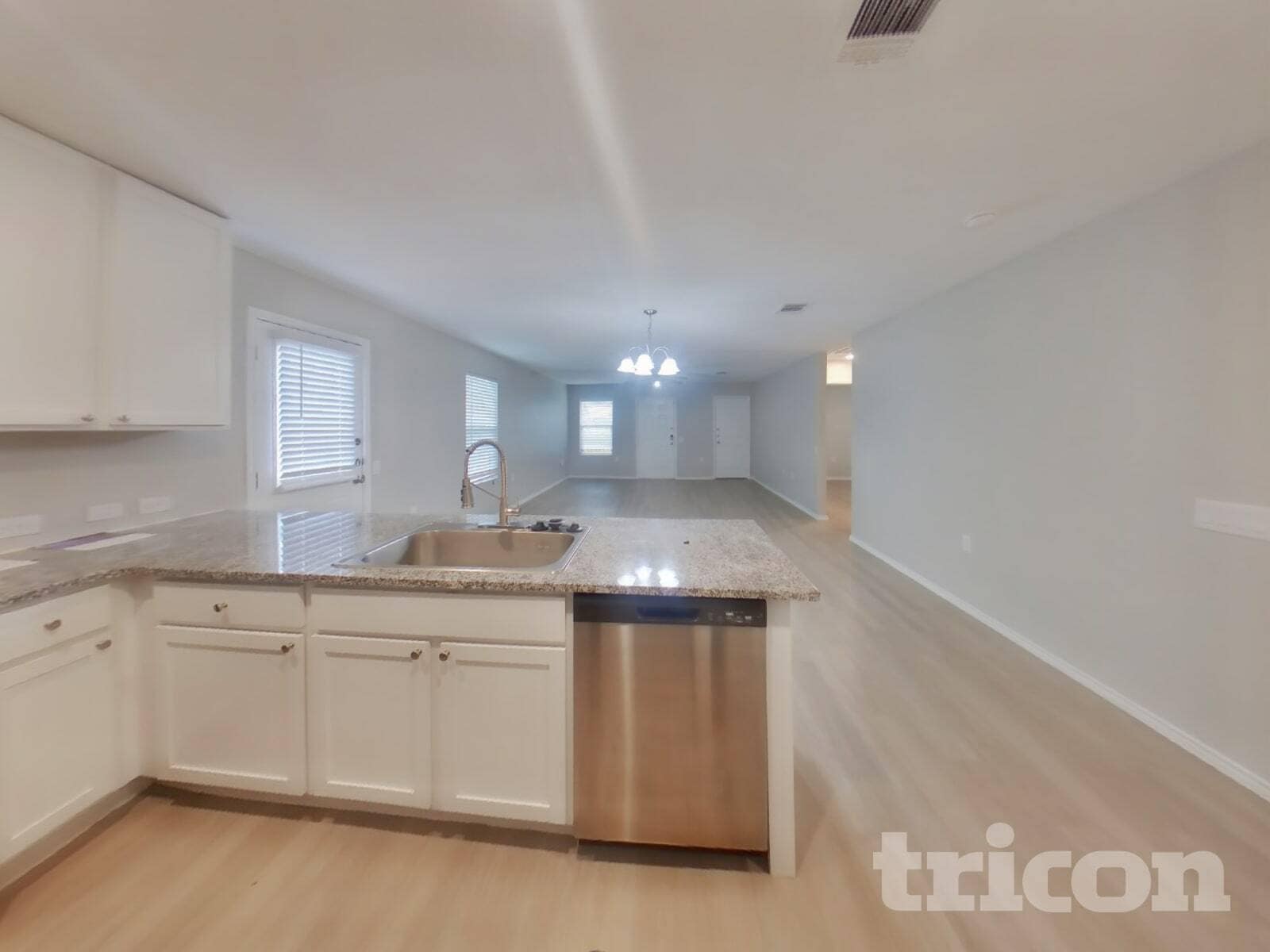 Building Photo - 7319 Rosada Way