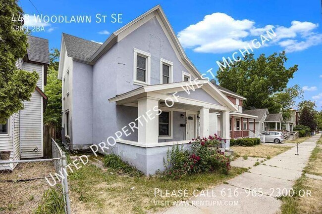 Building Photo - 448 Woodlawn St SE