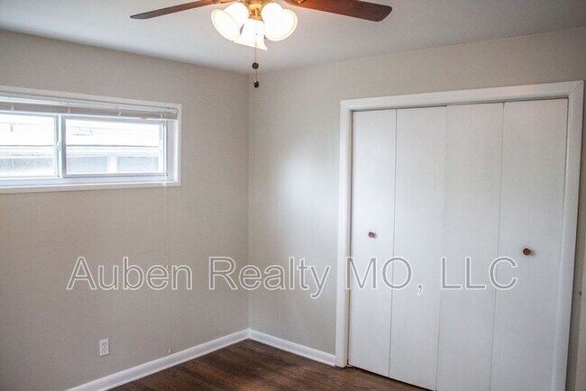 Building Photo - 1608 N Pearl St