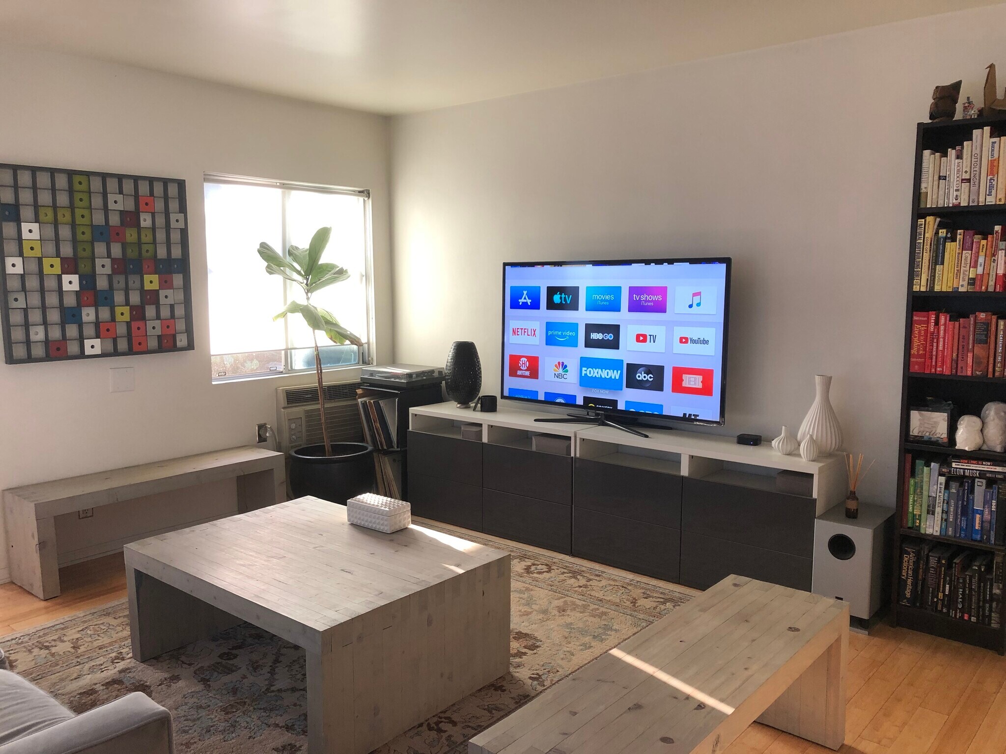 Building Photo - 3412 Helms Ave