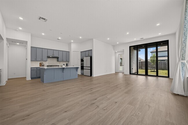 Building Photo - 5802 Reef Rdg Dr