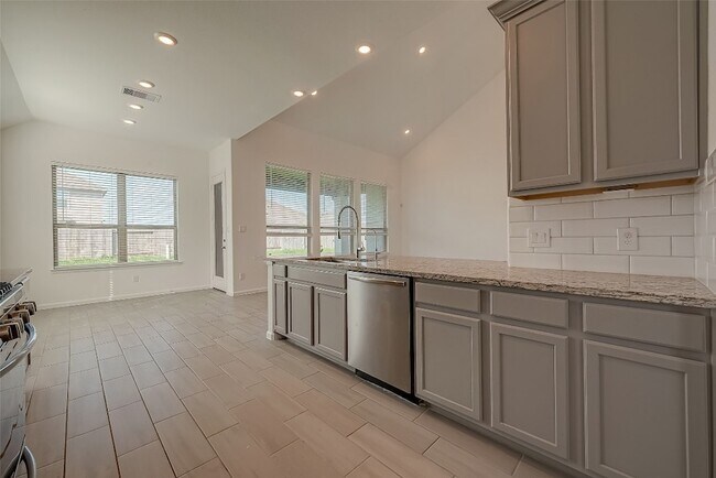 Building Photo - 5010 Slate Prt Ct