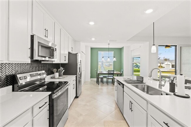 Building Photo - 19015 Scallop Lp