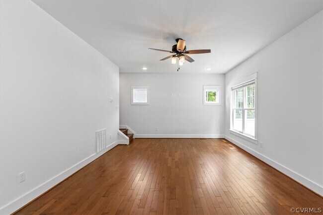 Building Photo - 4142 Tosh Ln
