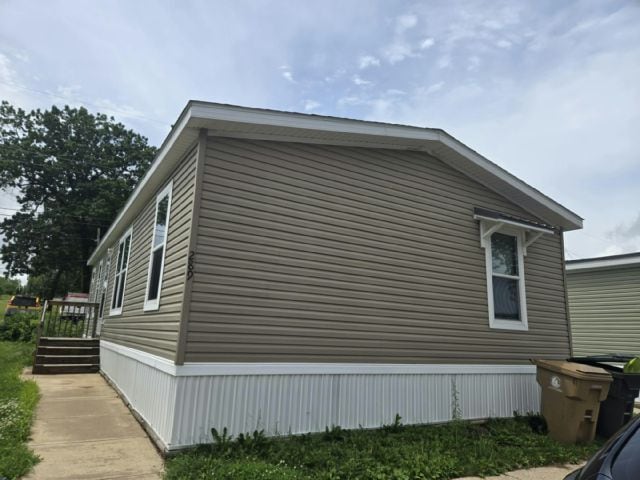 Building Photo - 289 Mallard Ln
