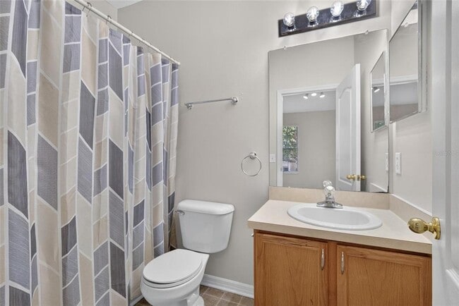 Building Photo - 15768 Fishhawk Falls Dr