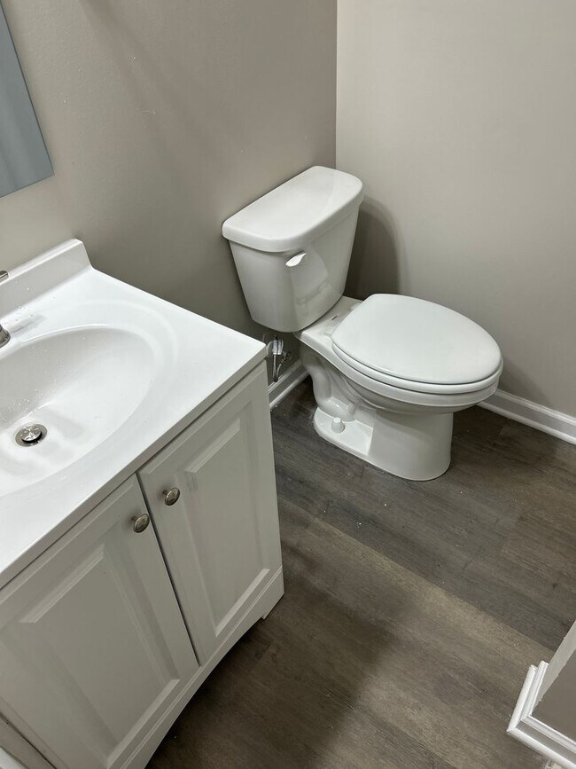 Building Photo - 4101 Dalton St