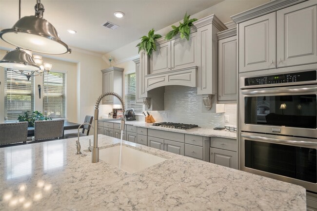 Building Photo - 1406 Graystone Hills Dr