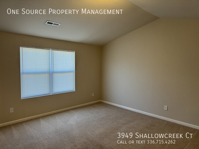 Building Photo - 3949 Shallowcreek Ct