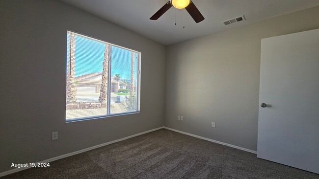 Building Photo - Gorgeous 3Bed/2Bath, 1-Story Home w/ Private Pool located in the Henderson -Move In Now — Enjoy R...