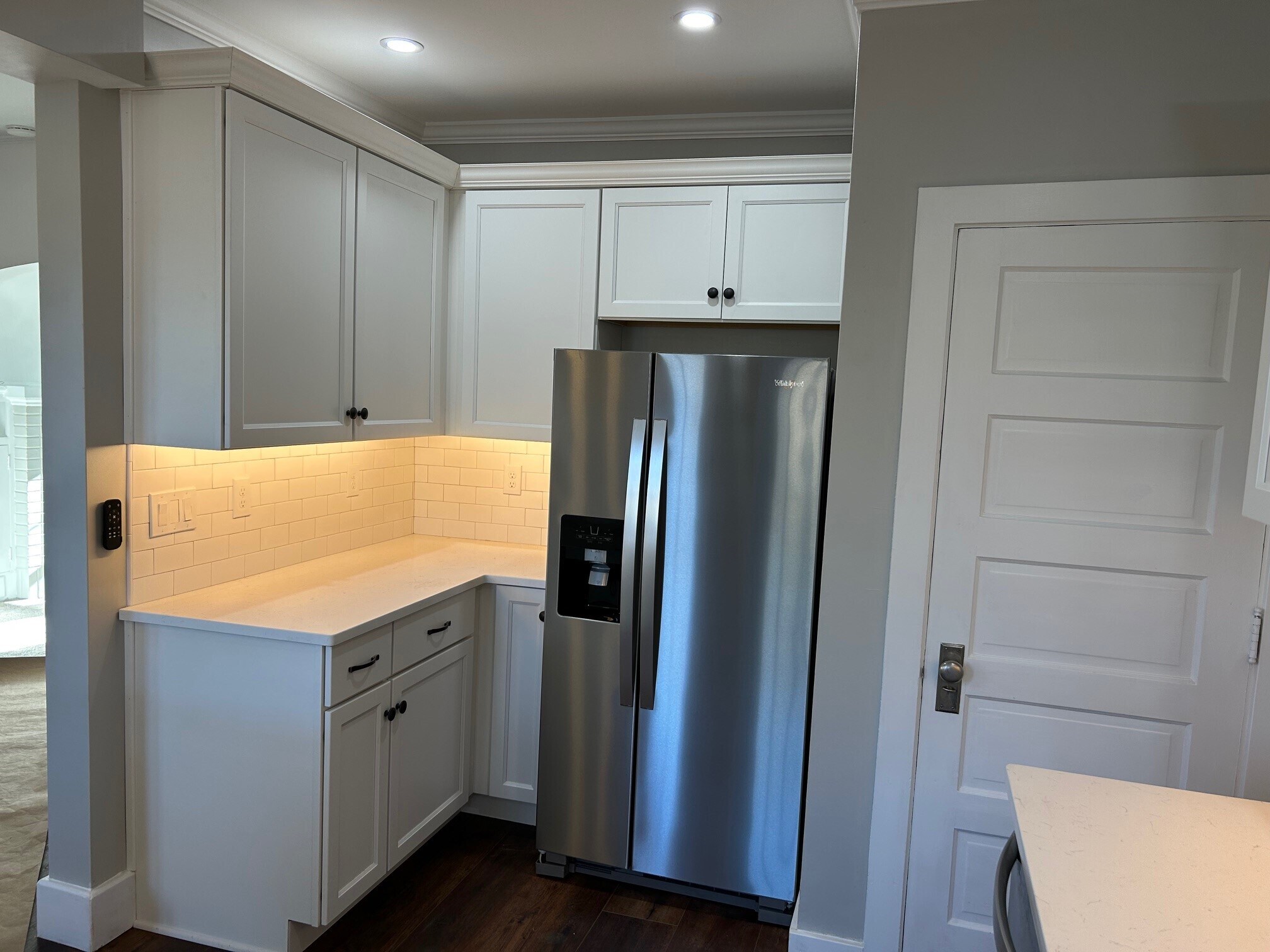 Building Photo - 1407 Delaware Ave