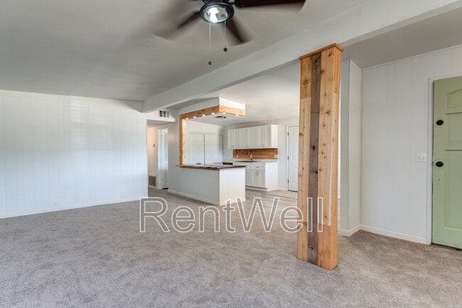 Building Photo - 2525 63rd St