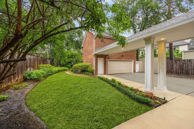 Building Photo - 3216 Rice Boulevard