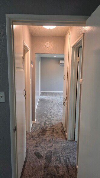 Building Photo - 17030 Woodruff Ave