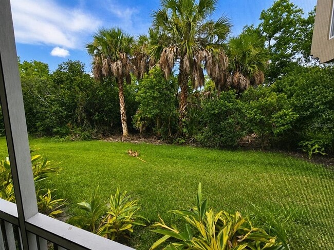 Building Photo - 5691 Bentgrass Dr