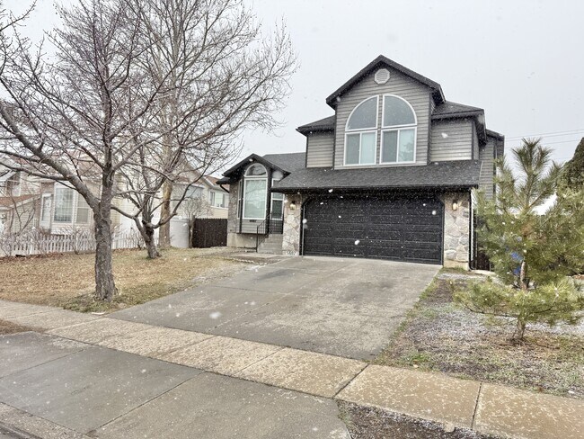 Building Photo - 5687 S 5630 W