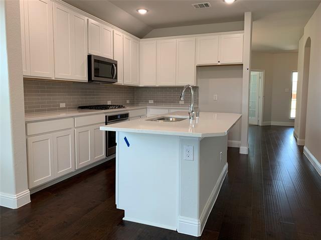 Building Photo - 2103 Swanmore Way