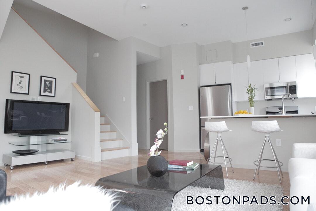 Building Photo - 55 Glenville Ave