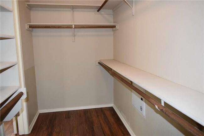Building Photo - 14409 Rountree Ranch Ln