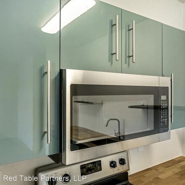 Building Photo - 765 Red Table Dr