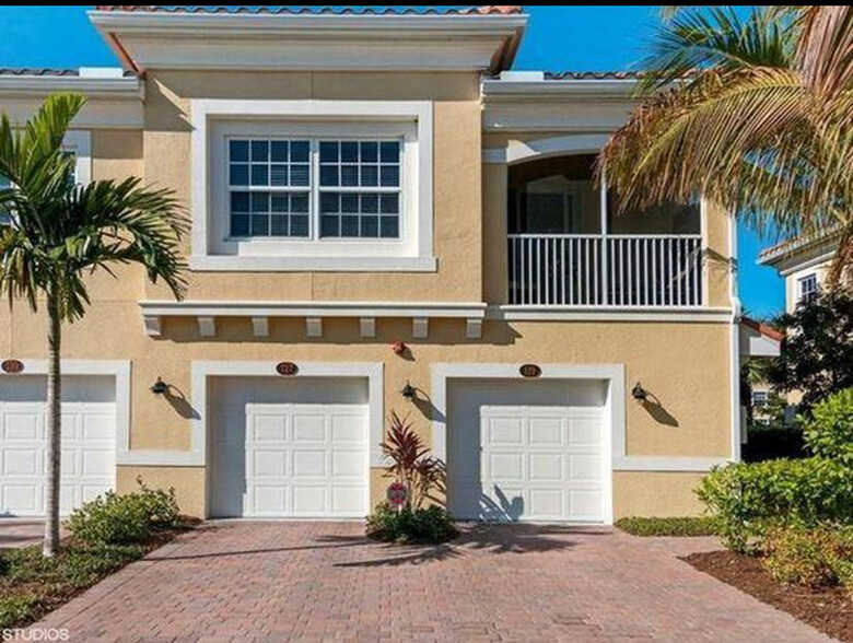 Modern block buildings with tile roofs - 127 Explorer Dr