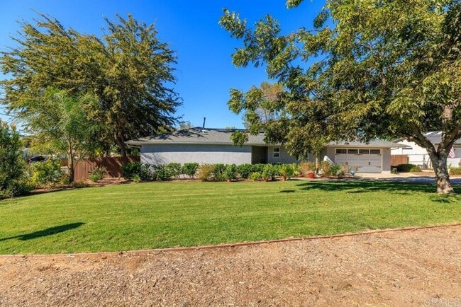 Building Photo - 1806 Wight Way
