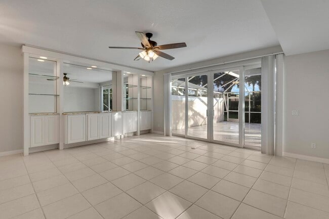 Building Photo - 468 Capistrano Dr