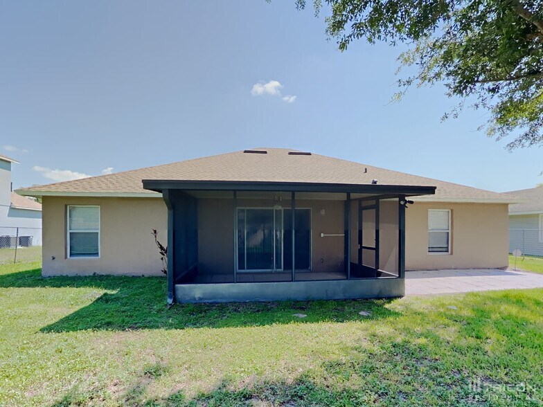 Building Photo - 820 Mountbatten Ln