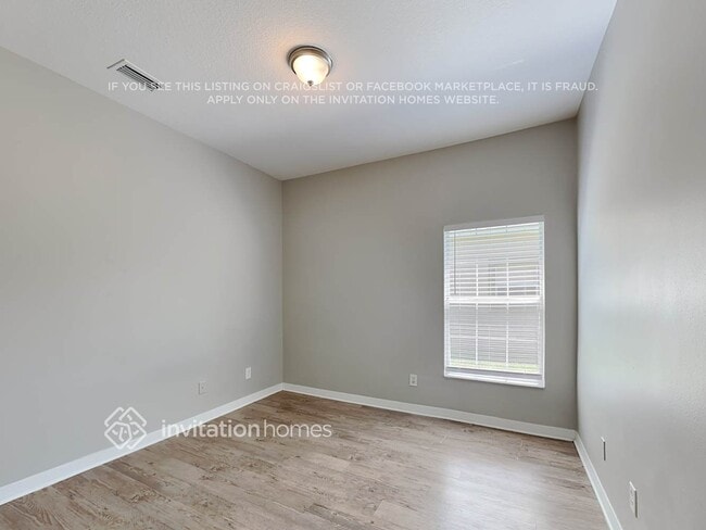 Building Photo - 3892 Manitoba Way